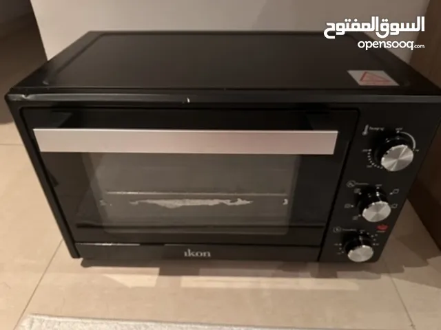 Black oven
