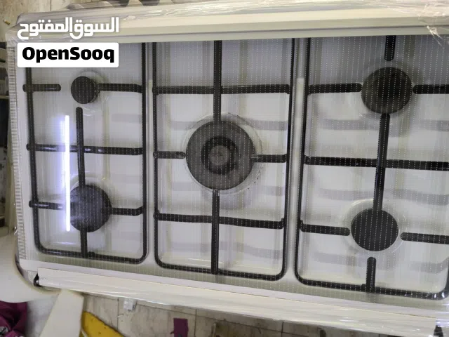 غاز تركي مستعمل بحاله ممتازة دهان الاصلي شغال 100٪  البيع على الفحص