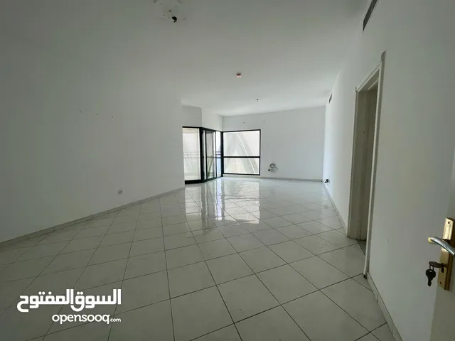 2050ft 3 Bedrooms Apartments for Rent in Sharjah Al Majaz