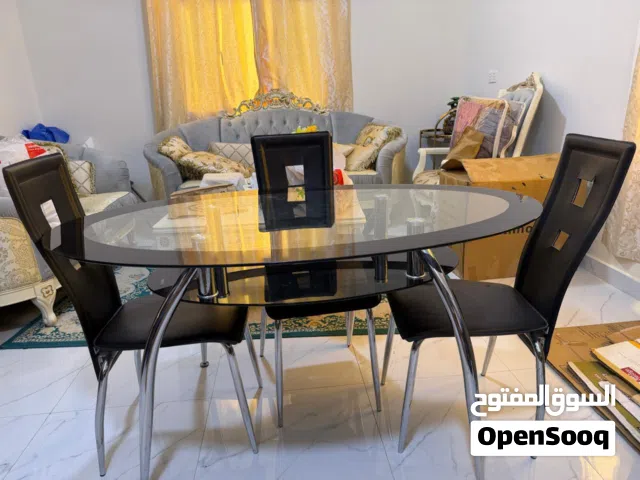 Home center dinning table with 4 chair for sale