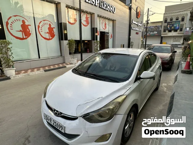 سياره هونداي الانترا وارد كوري سياره نضيفه العنوان البصرة الجزائر وشراي يدلل