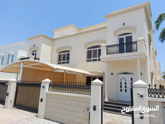 350 m2 5 Bedrooms Villa for Rent in Muscat Azaiba