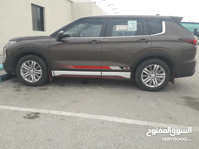 متسوبيشي آوتلاندر موديل 2023