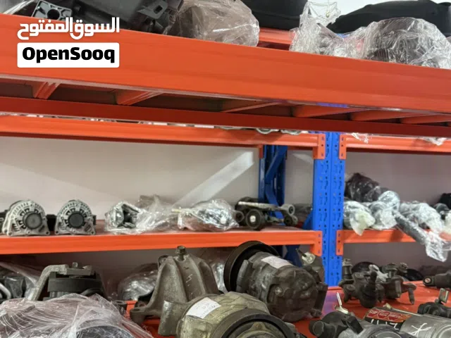 بيع قطع غيار هوندا جديده و مستعمله