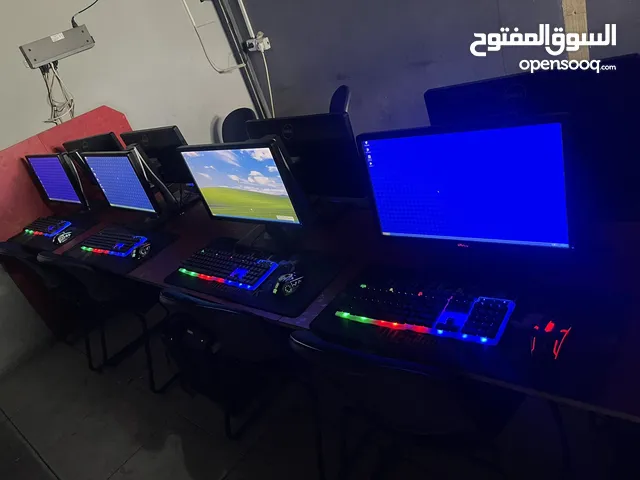 موجود عده محل كمبيوترات كامله للبيع