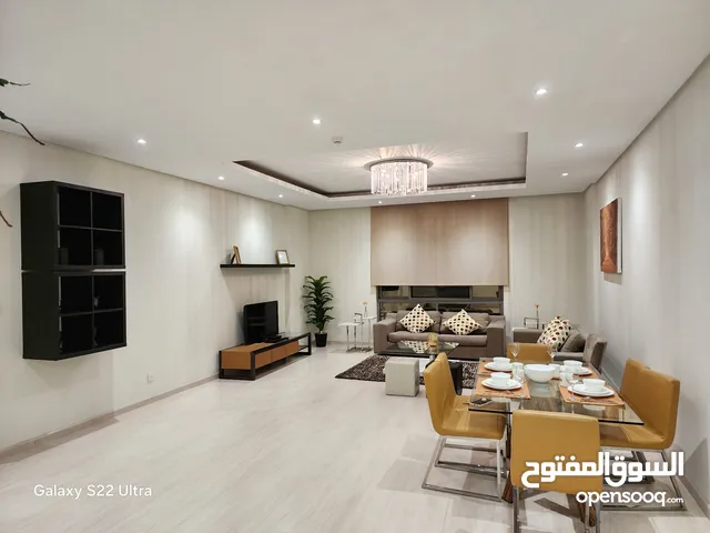 130 m2 2 Bedrooms Apartments for Rent in Muharraq Amwaj Islands