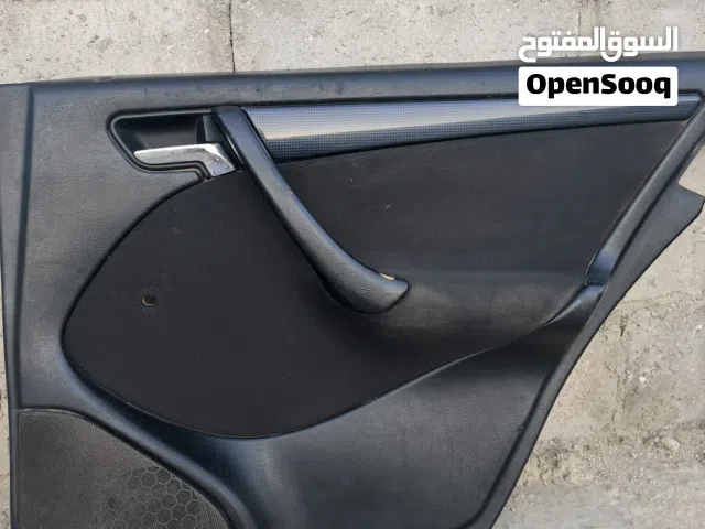 غرفة مع بطاين  مرسيدس c180 موديل 1999