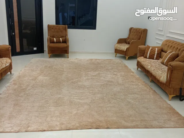 فراش للبيع نضيف