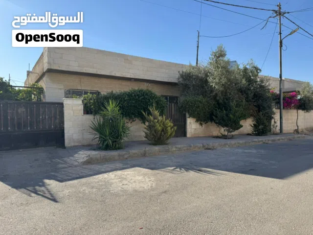 منزل مستقل للبيع في المستندة