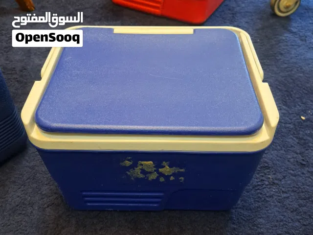 للبيع ثلاجة صغيرة