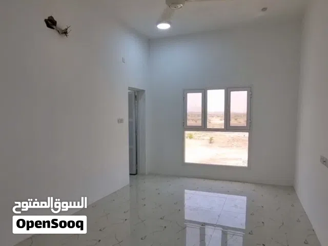 شقة في الطابق الثاني واسعة للإيجار في حلبان Spacious Second-Floor Apartment for Rent in Halban