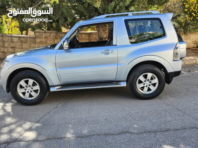 باجيرو كوبية 2009 فحص كامل مرفق فل كامل بسعر مغري