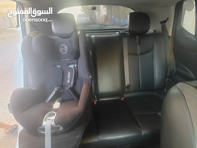 كرسي سياره للاطفال