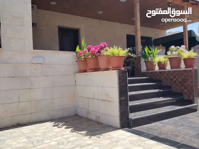200 m2 3 Bedrooms Apartments for Sale in Amman Al-Jweideh