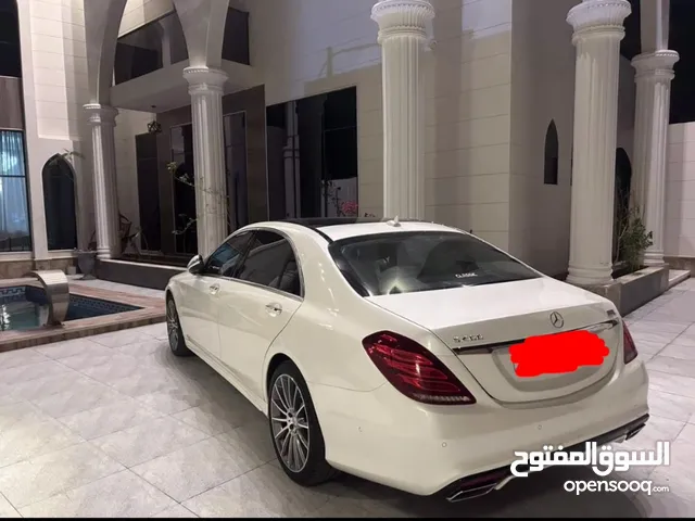 Mercedes Benz S-Class 2015 in Al Hofuf