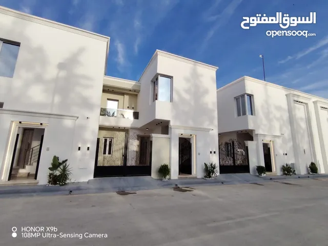 عدد 3 منازل دورين مفصولات تشطيب حديث للبيع فى زويتة الحاراتي