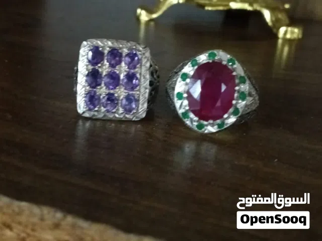 خواتم فضة مع احجار كريمة ثمينة وسبح انتيك للبيع