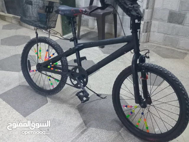 جبل التاج خلف مسجد أبو بكر الصديق