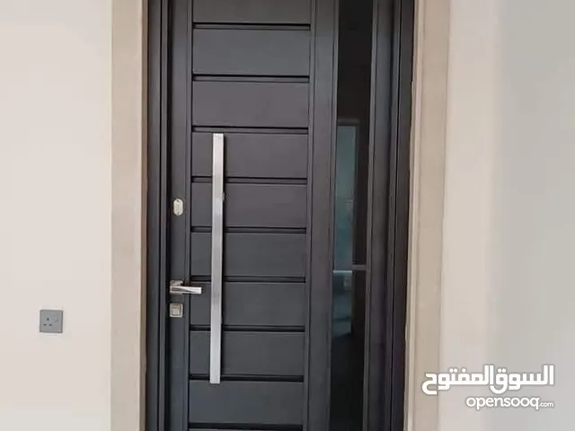 ابواب حديد شبك حمايه درزين أبواب خشب مطابخ الامنيوم صلد