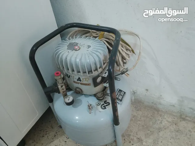 كمبريصه كاتم صوت بحاجه لمكثف شغاله 75 دينار