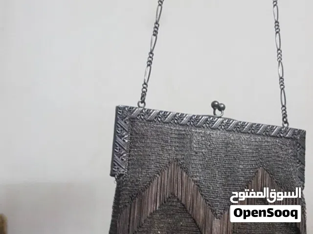 للبيع تحفة "أنتيك" أوروبية من الفضة