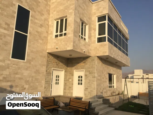 فيلا للبيع من ثلاثه ادوار من المالك