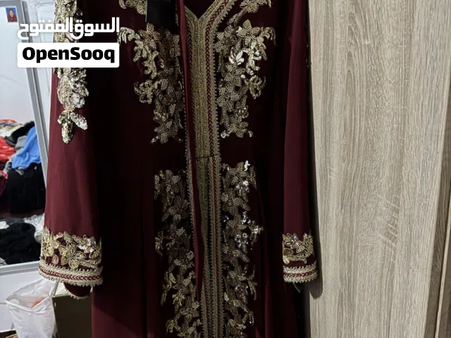 دراعة لون خمري فخمة جدا جدا وجديدة تطريز يدوي