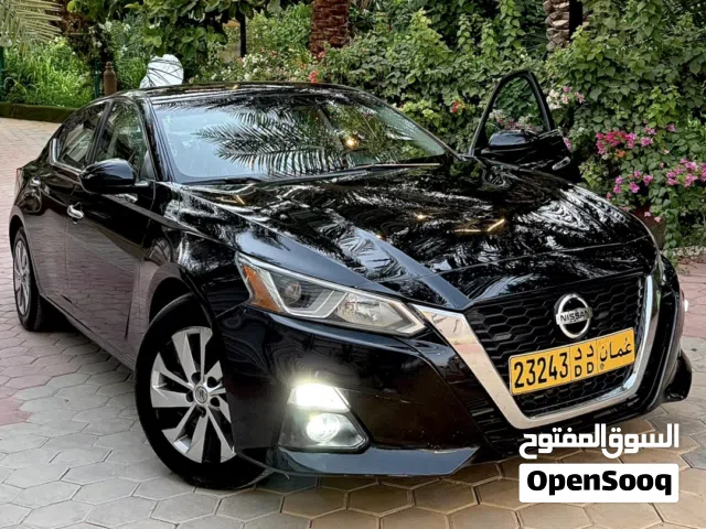 2020 نيسان التيما S