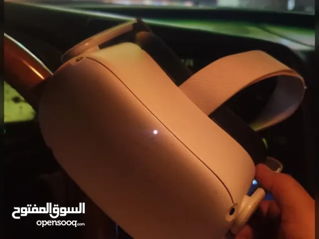 90 ريال وقابل VR SONY5 للبيع