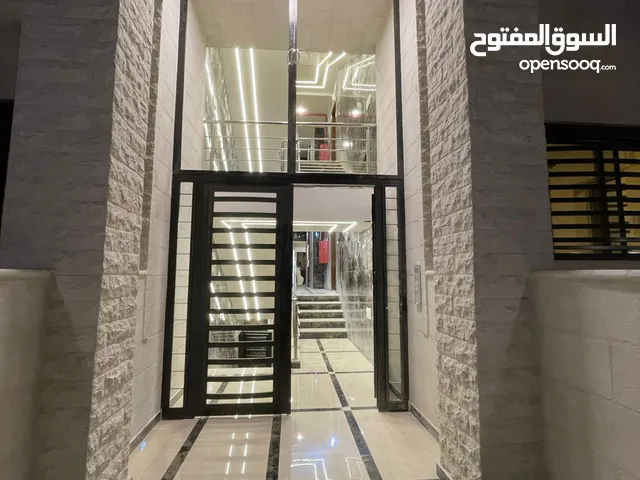 120 m2 2 Bedrooms Apartments for Rent in Amman Al Rabiah