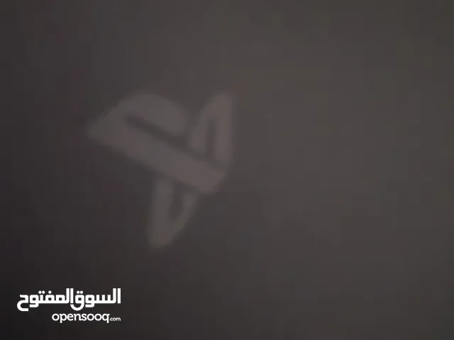 بلاستيشن فور سلم