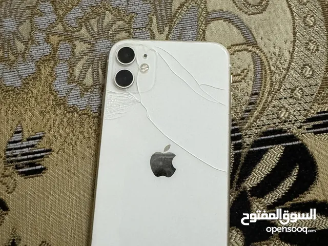 Apple iPhone 11 128 GB in Al Ain