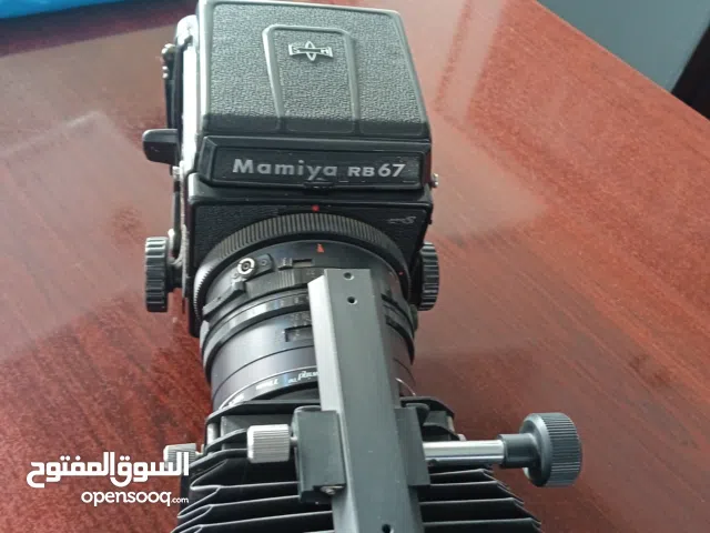 تحف فنيه عملات قديمه احجار نادره