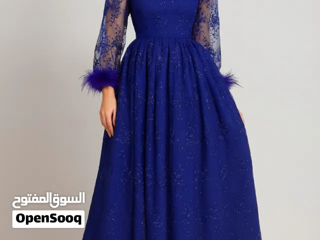 فستان جميل وراقي