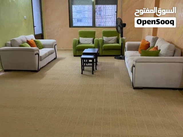 شقة طابق اول للبيع في الزرقاء الجديدة