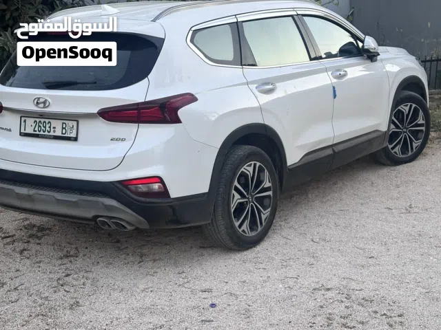 2020 هيونداي سنتافي Standard