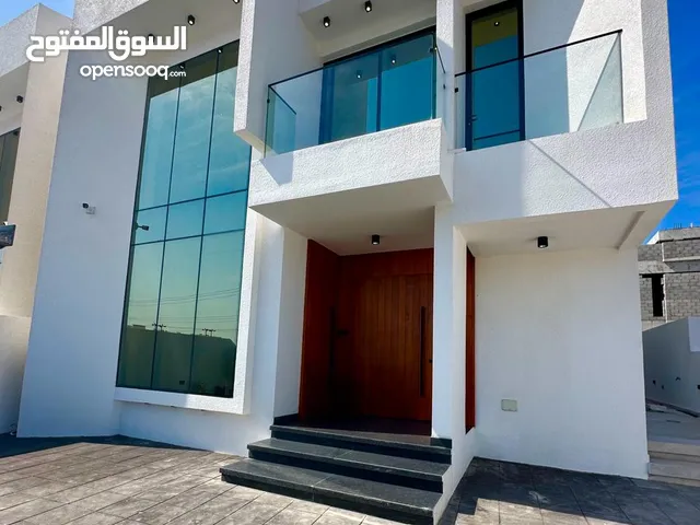 462m2 More than 6 bedrooms Villa for Sale in Muscat Al Khoud