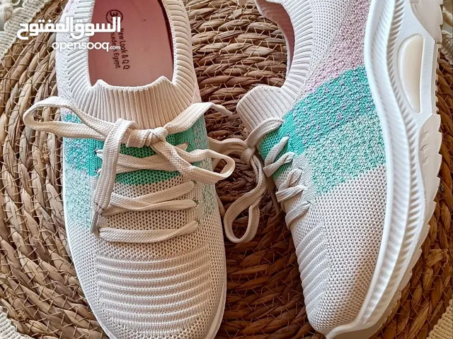 Black Comfort Shoes in Cairo