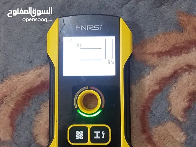 جهاز فحص الكهرباء ولمعادن