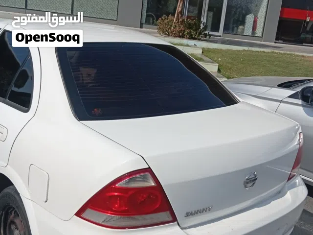 2010 نيسان صني S