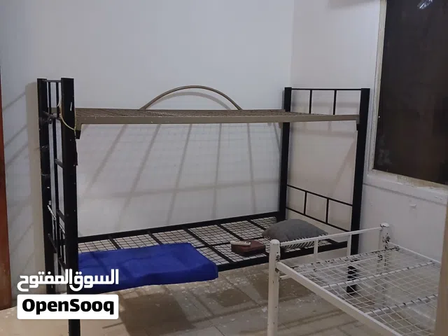 غرفة داخل شقه ايجارها 105  شخصين او ثلاثه  السالمية ق 12