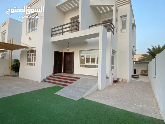 272 m2 4 Bedrooms Villa for Sale in Al Batinah Barka