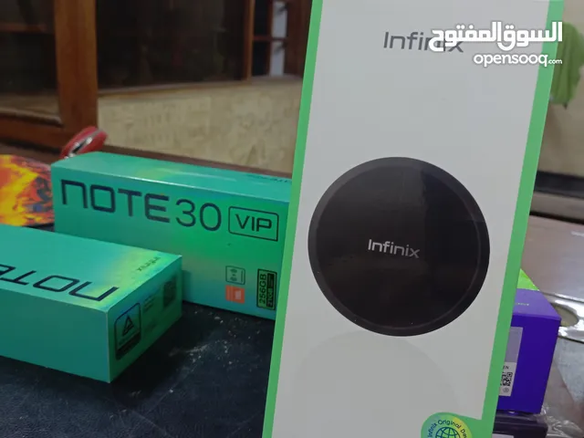 شاحن لاسلكي أصلي من انفنكس شحن سريع 15 واط  Infinix Wireless Fast Charge Pad 15W