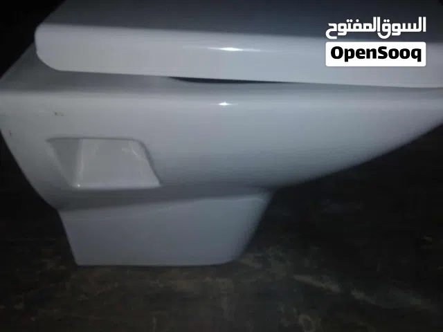 مرحاض معلق