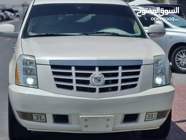 Used Cadillac Escalade in Sharjah