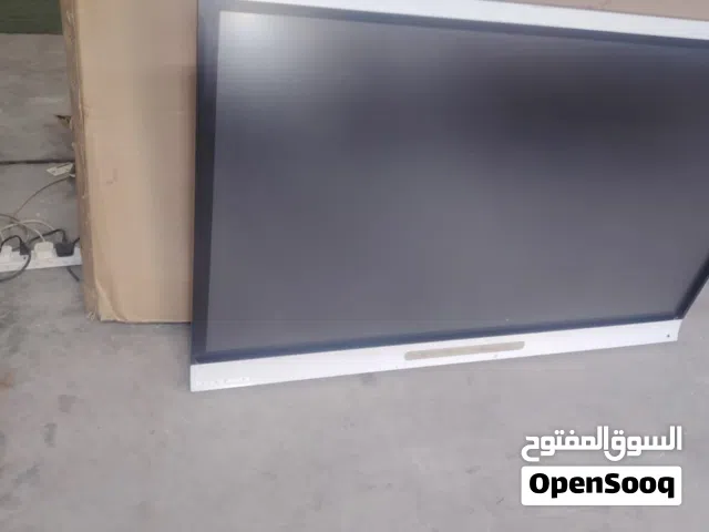 شاشات ذكية تنفع للمدارس الخاصة بسعر خرافي