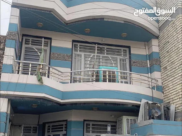 121 m2 4 Bedrooms Townhouse for Sale in Baghdad Hurriya