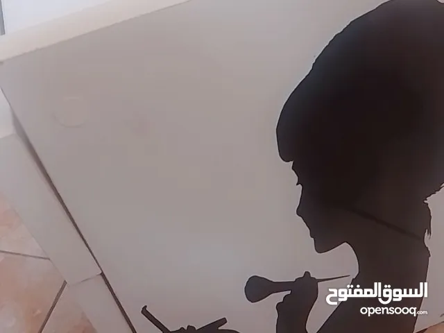 خزانه  نضيفه مكياج