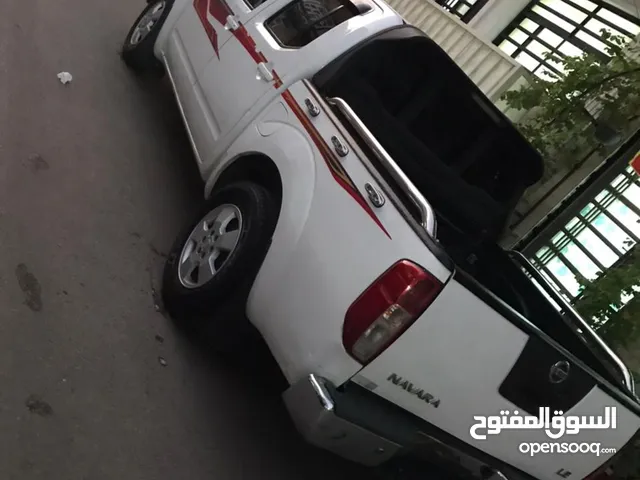 بيكم نيفارا 2011 سيارة كلش نظيفة و احلة من الصور مكفولة كفالة عامة