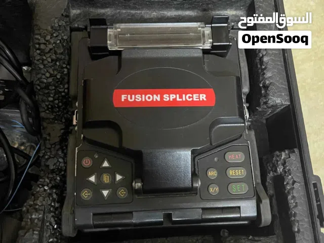 ماكنة لحام فايبر